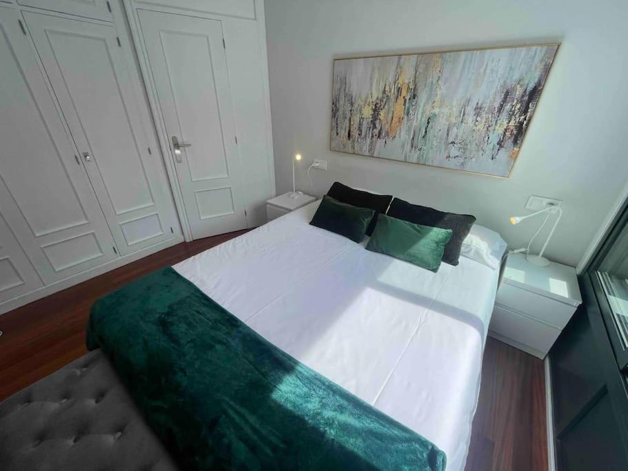 Premium La Farola Vigo Ybh12 Apartment Exterior photo